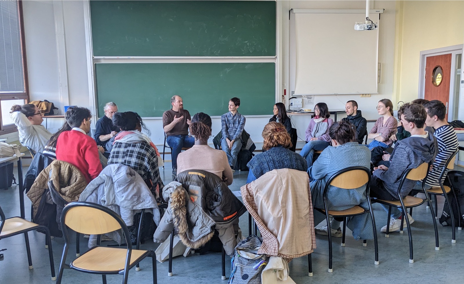 Table-ronde à l'INSA avec Aymeric Zabollone et Nicolas Eberhardt, crédit : Cléa Merucci